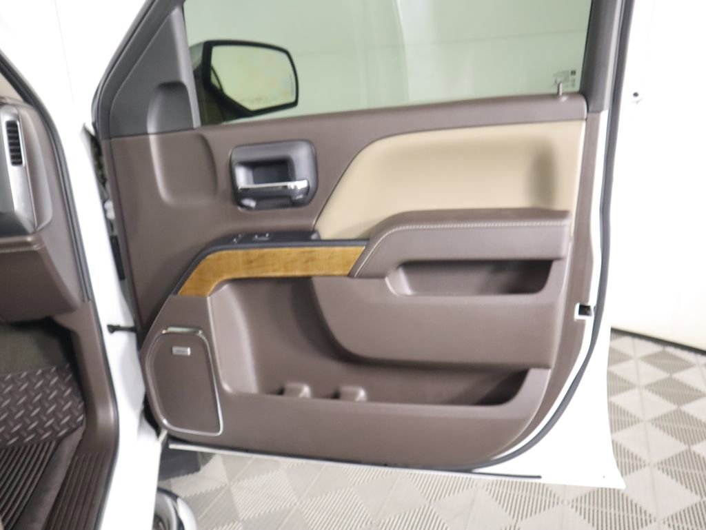 Used 2017 Chevrolet Silverado 1500 LTZ w/ Sport Package image 25