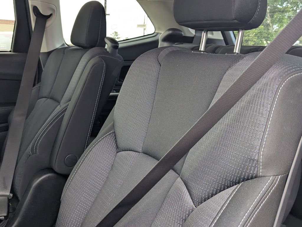 Used 2025 Subaru Ascent Premium image 25