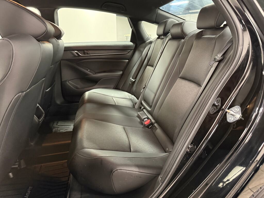Used 2022 Honda Accord Sport image 24