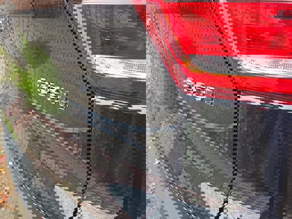 New 2026 Volvo XC40 B5 Plus w/ Protection Package Premier image 8