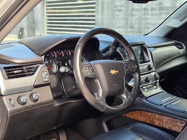 Used 2017 Chevrolet Suburban Premier image 9