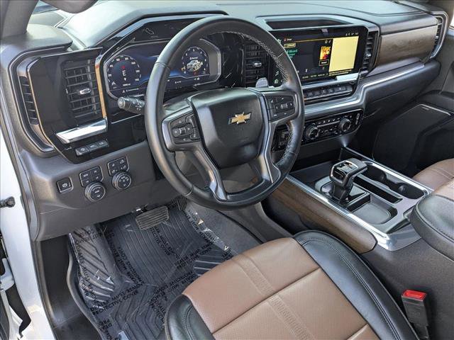 Certified 2024 Chevrolet Silverado 1500 High Country w/ Technology Package image 9