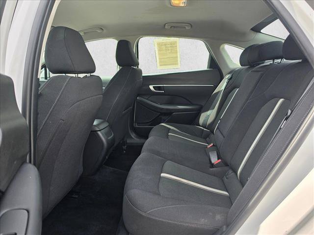 Used 2025 Hyundai Sonata SEL FWD image 17