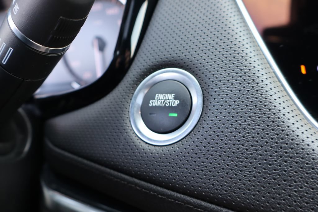 Used 2024 Cadillac XT5 Premium Luxury w/ LPO, Floor Liner Package AWD/4WD image 20