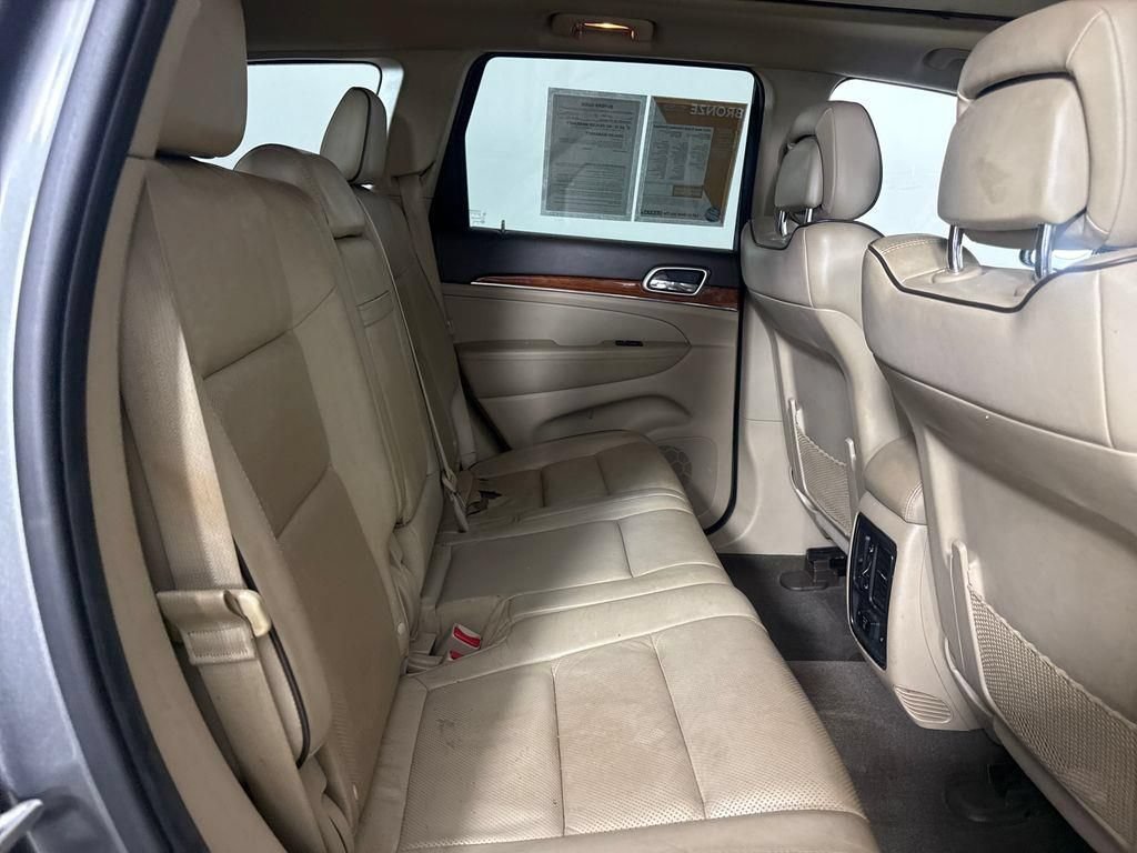 Used 2013 Jeep Grand Cherokee Overland w/ Trailer Tow Group IV RWD image 7