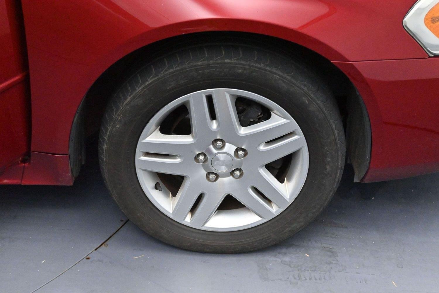 Used 2013 Chevrolet Impala LT w/ LT Sunroof Package FWD image 29