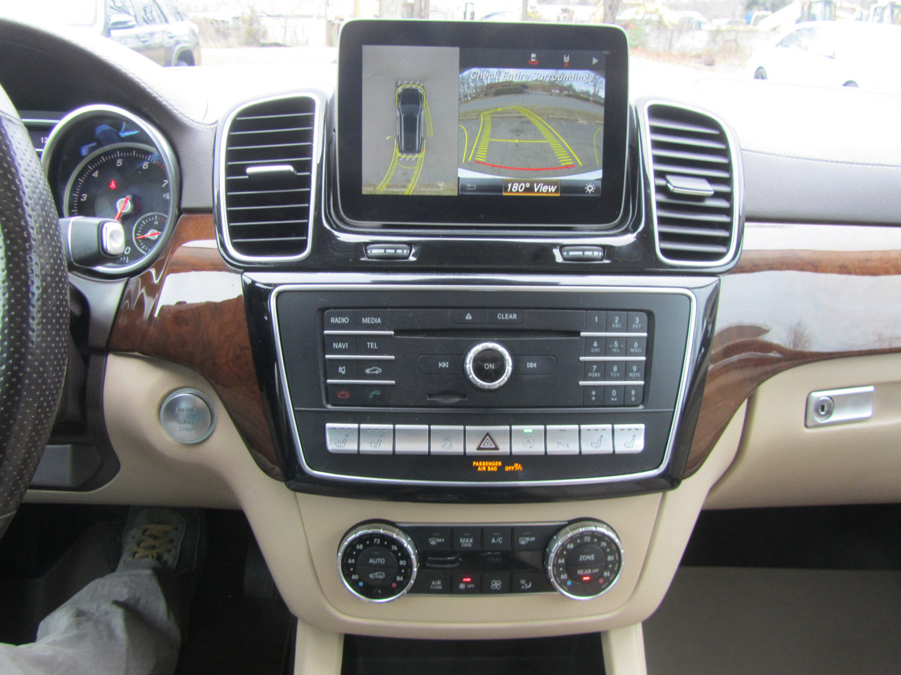 Used 2018 Mercedes-Benz GLS 550 4MATIC w/ Driver Assistance Package image 16