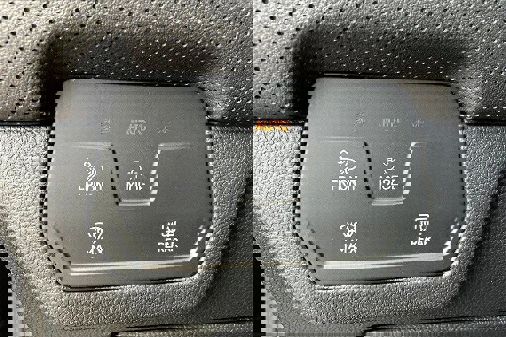 New 2026 Volkswagen Atlas SEL image 28