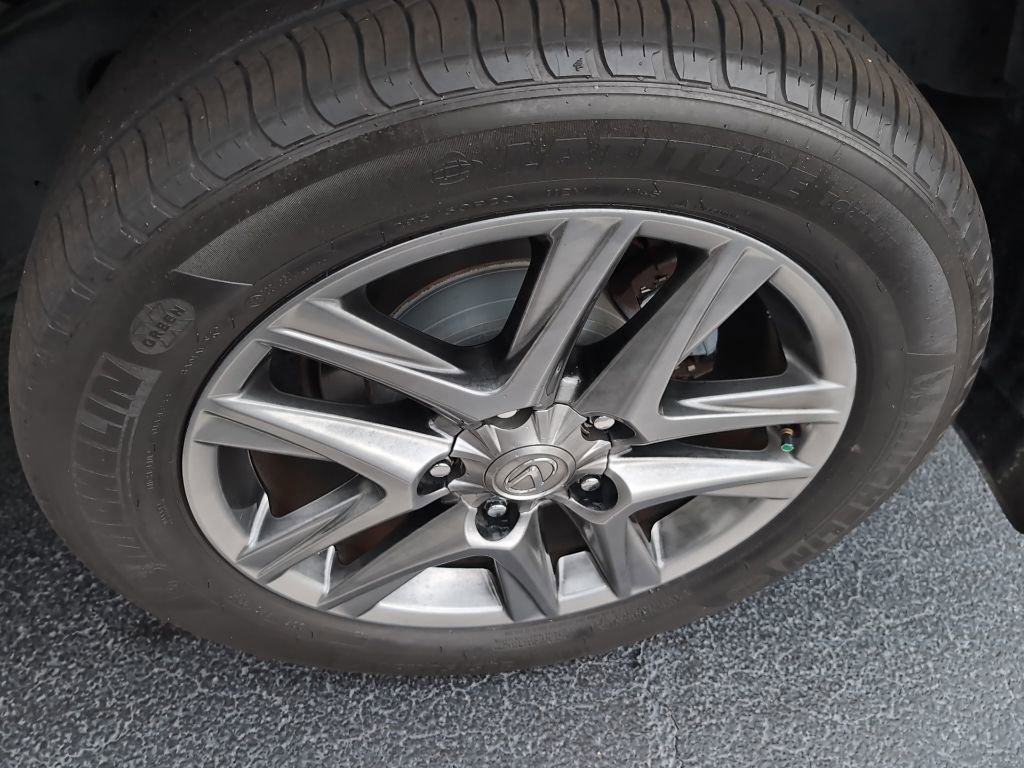 Used 2013 Lexus LX 570 4WD w/ Luxury Pkg image 7