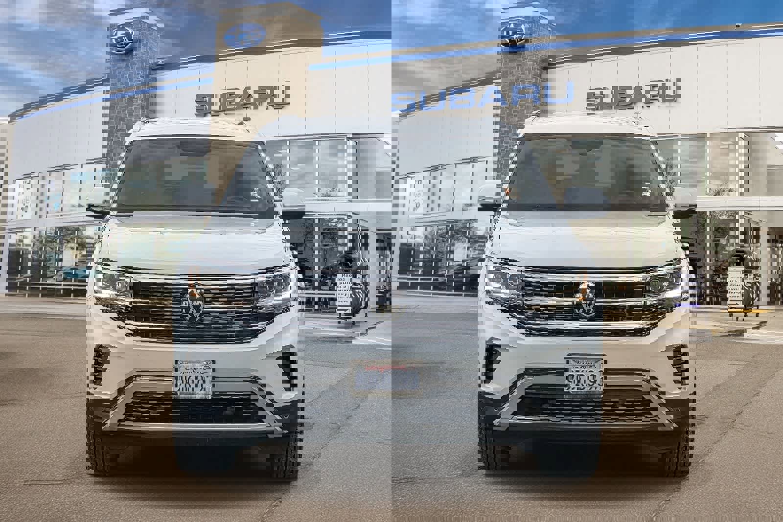 Used 2023 Volkswagen Atlas Cross Sport SE image 6