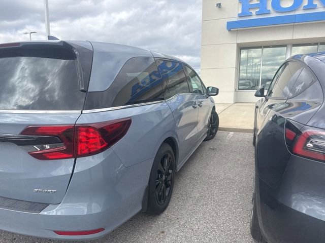 Used 2024 Honda Odyssey Sport image 5