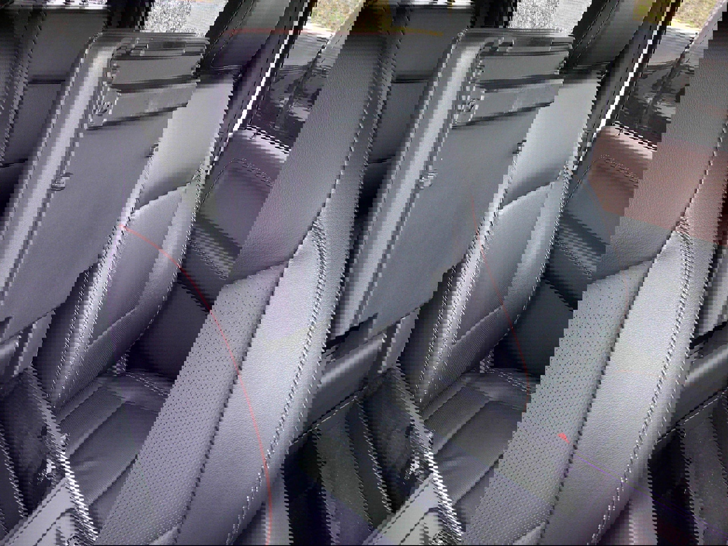 Certified 2022 Ford F150 Lariat w/ Max Trailer Tow Package image 14