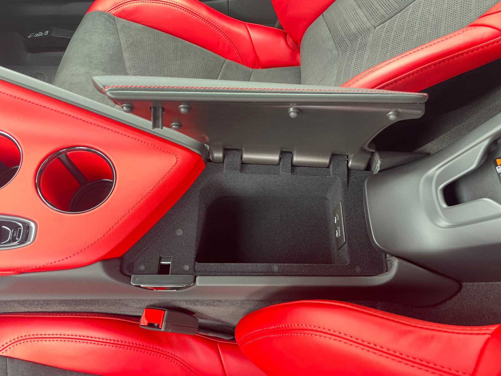 New 2027 Chevrolet Corvette Z06 RWD image 22