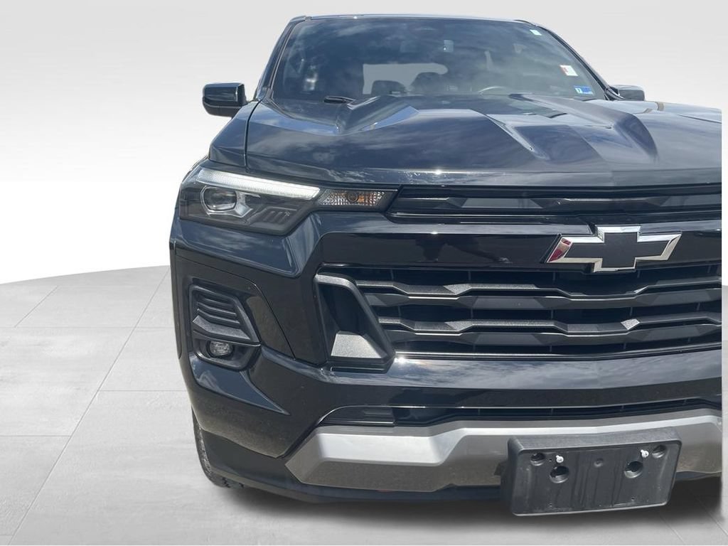 Used 2023 Chevrolet Colorado Z71 w/ Z71 Convenience Package 2 AWD/4WD image 18