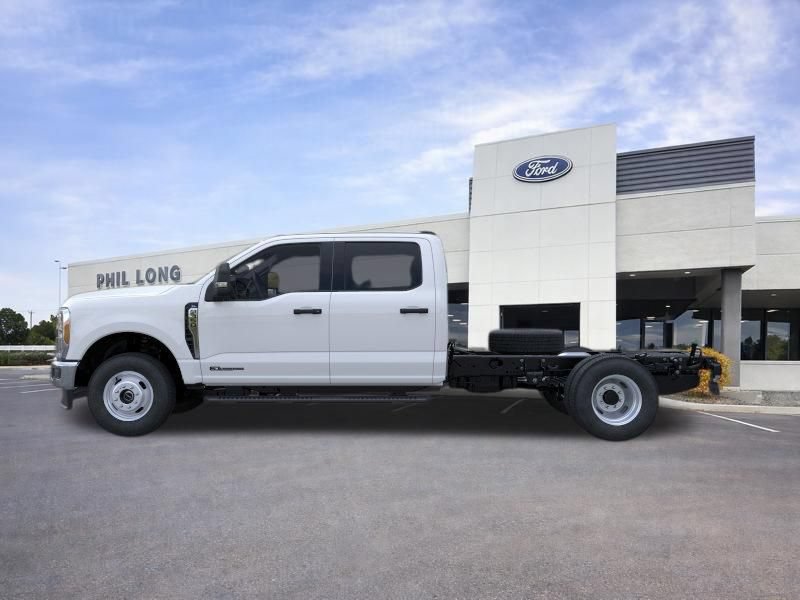 New 2026 Ford F350 XL w/ XL Chrome Package AWD/4WD image 3