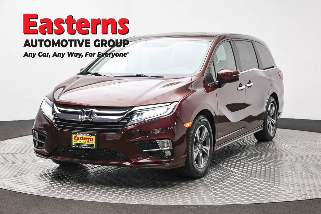 Used 2018 Honda Odyssey Touring image 1