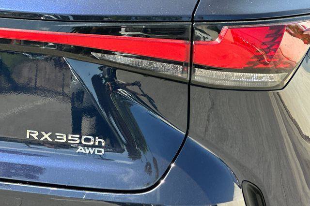 Used 2023 Lexus RX 350 w/ Accessory Package (Z1) AWD/4WD image 26