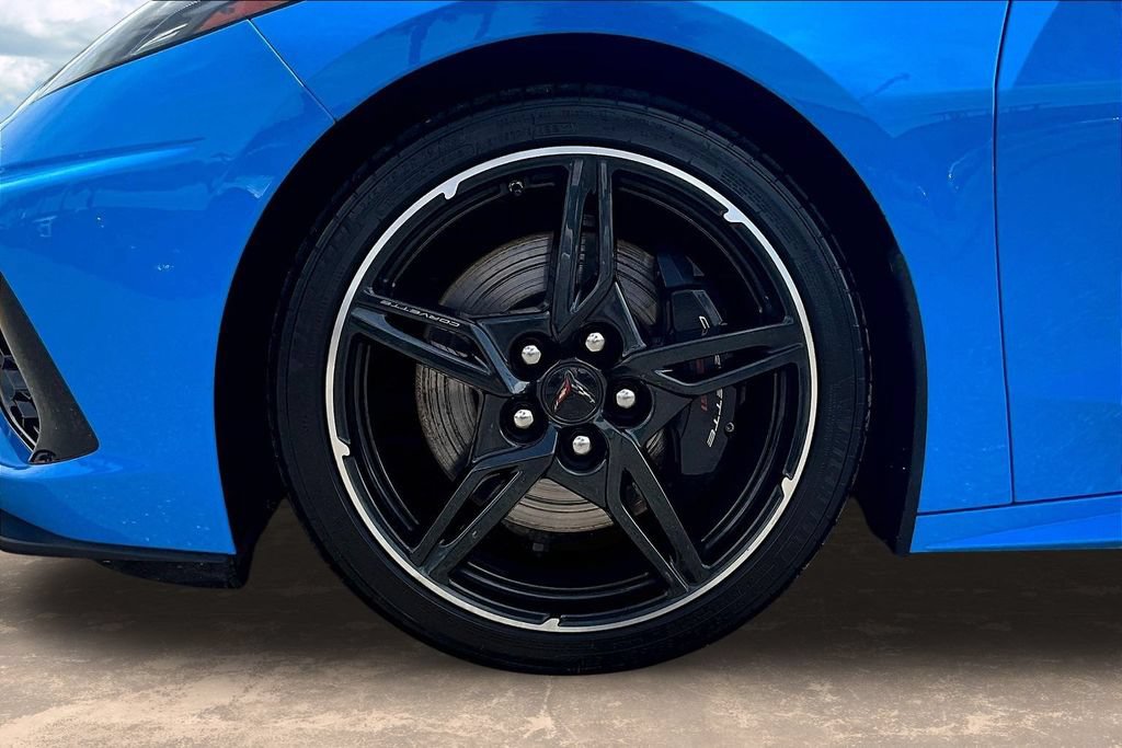 Used 2022 Chevrolet Corvette Stingray Preferred Cpe w/ Z51 Performance Package RWD image 34