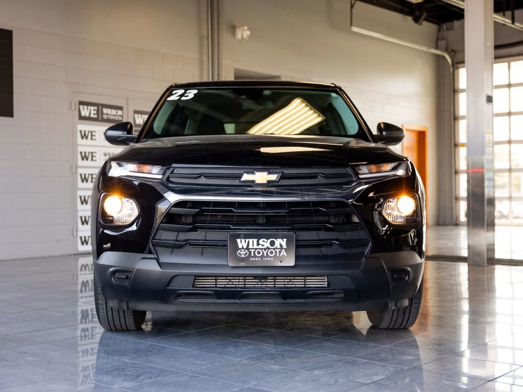 Used 2023 Chevrolet TrailBlazer LS image 3