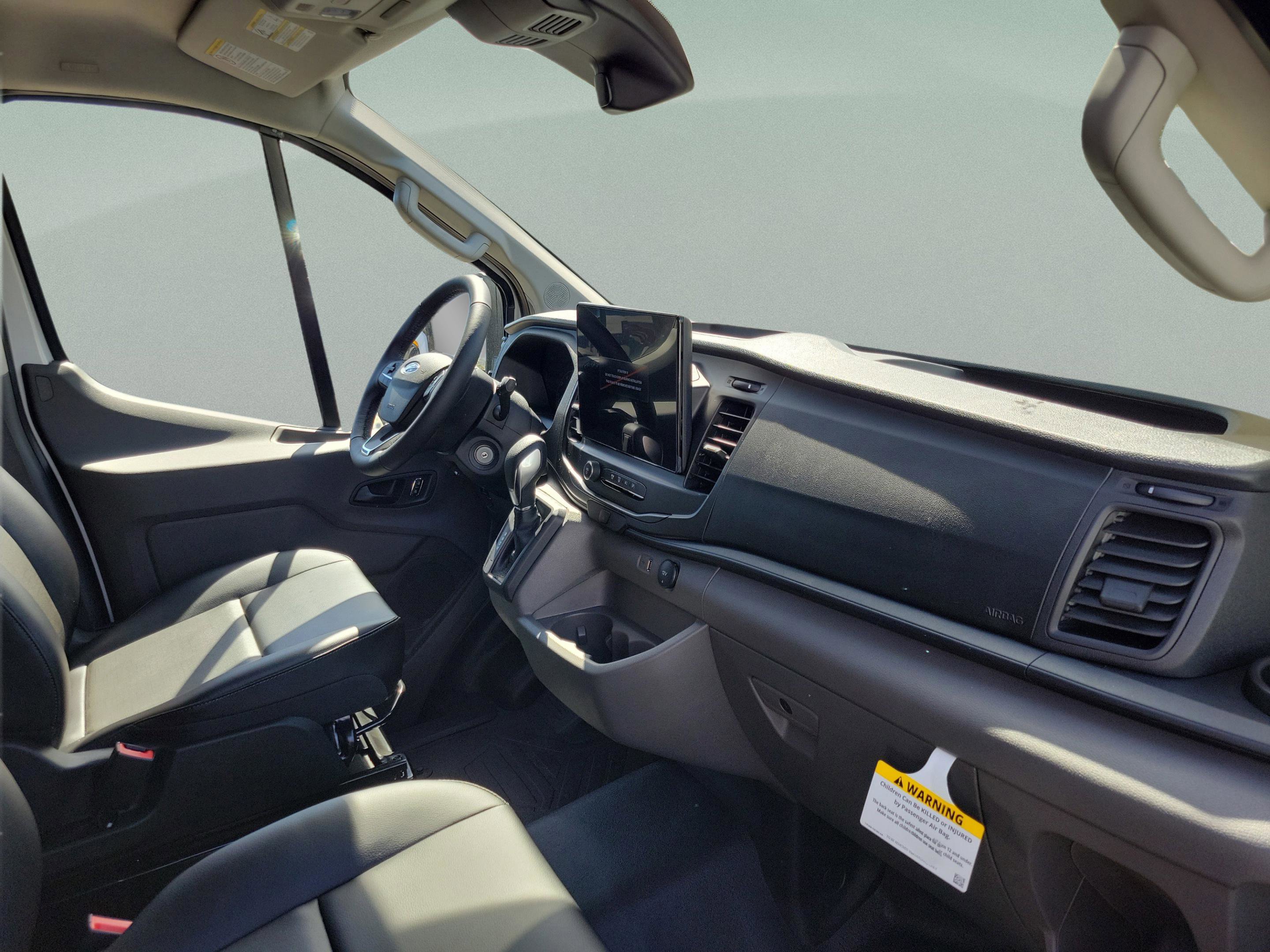 Used 2025 Ford Transit 350 148 Low Roof AWD w/ Load Area Protection Package image 30