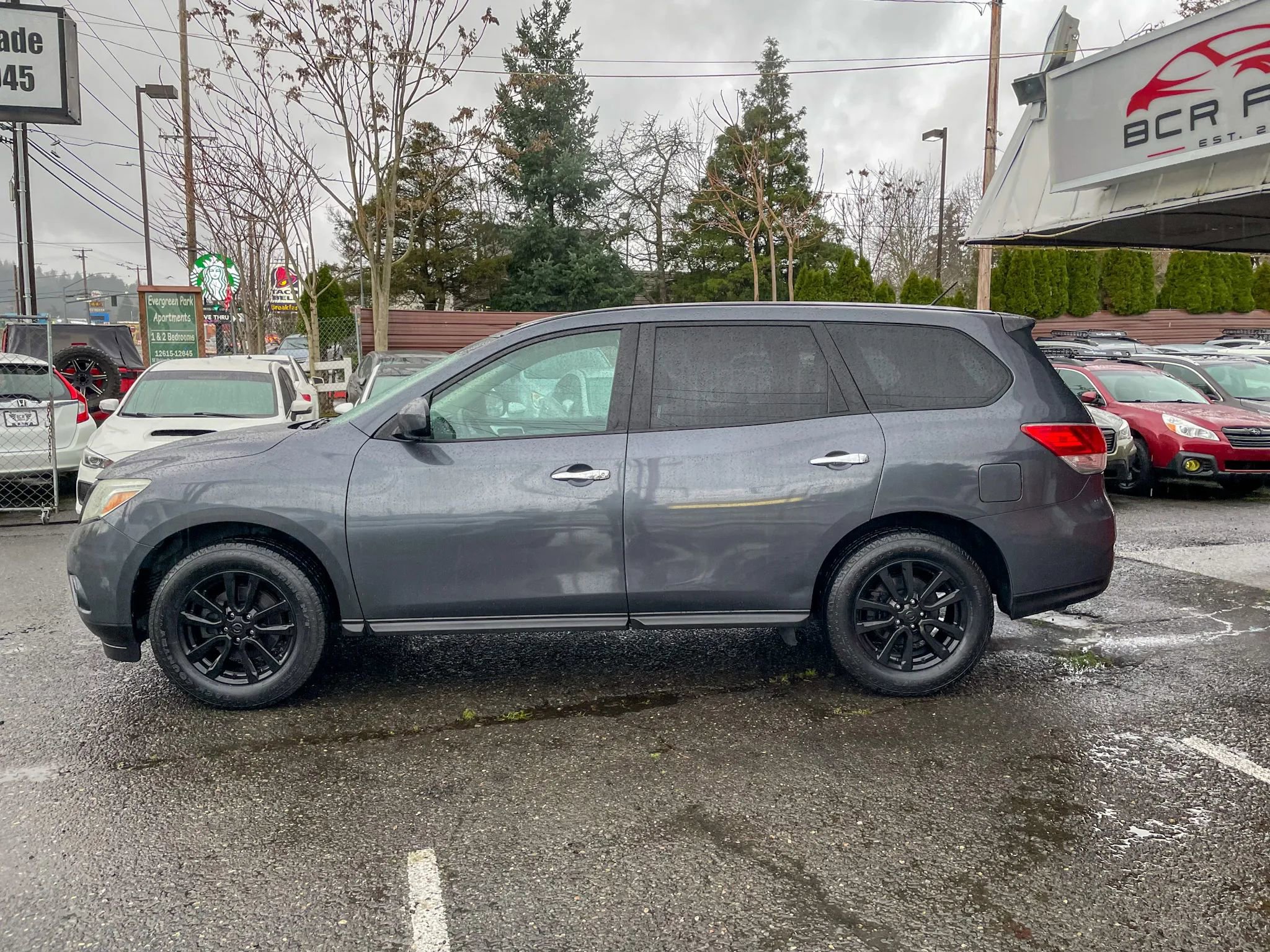 Used 2014 Nissan Pathfinder S image 8