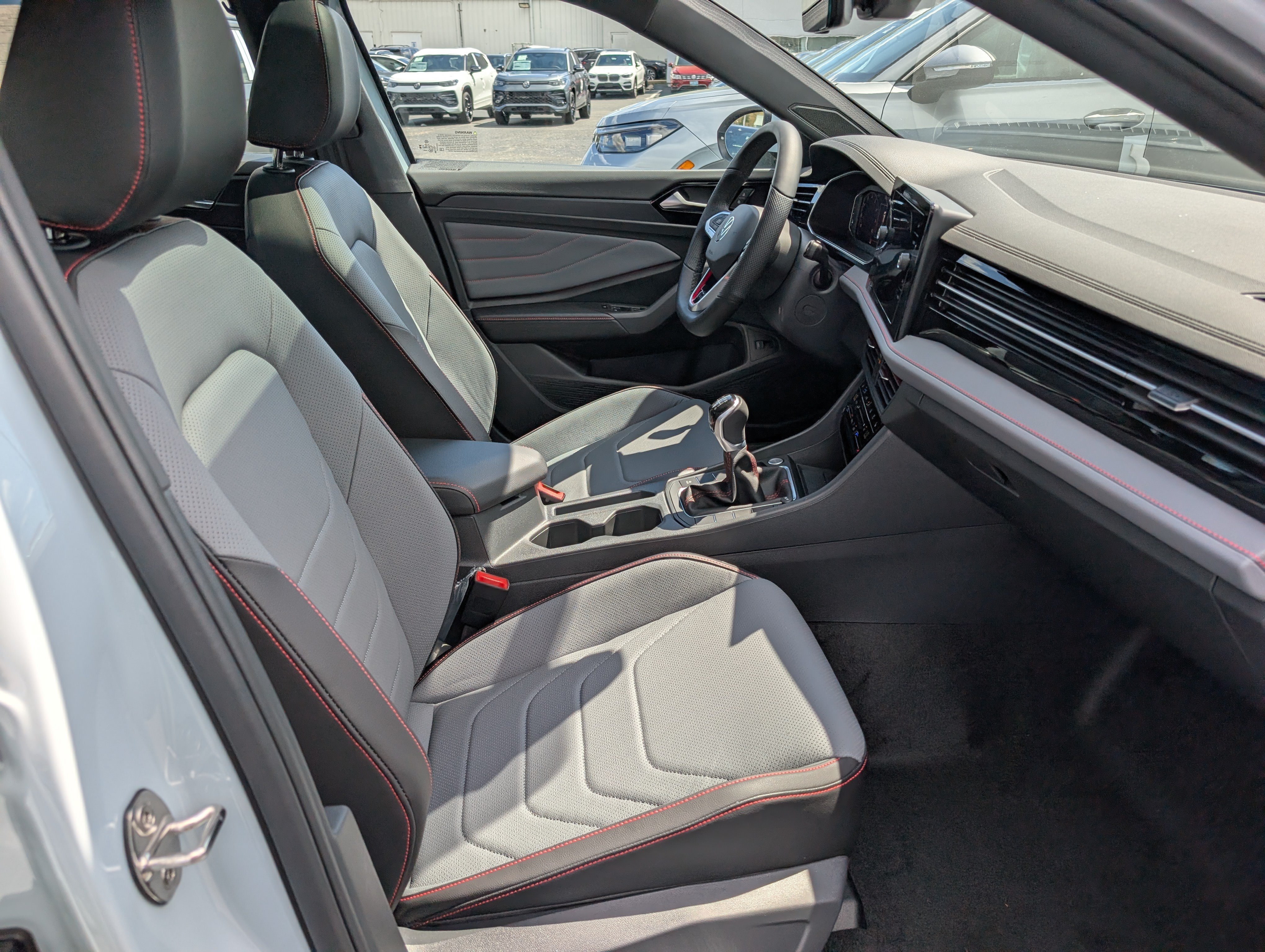 New 2026 Volkswagen Jetta GLI Autobahn FWD image 8