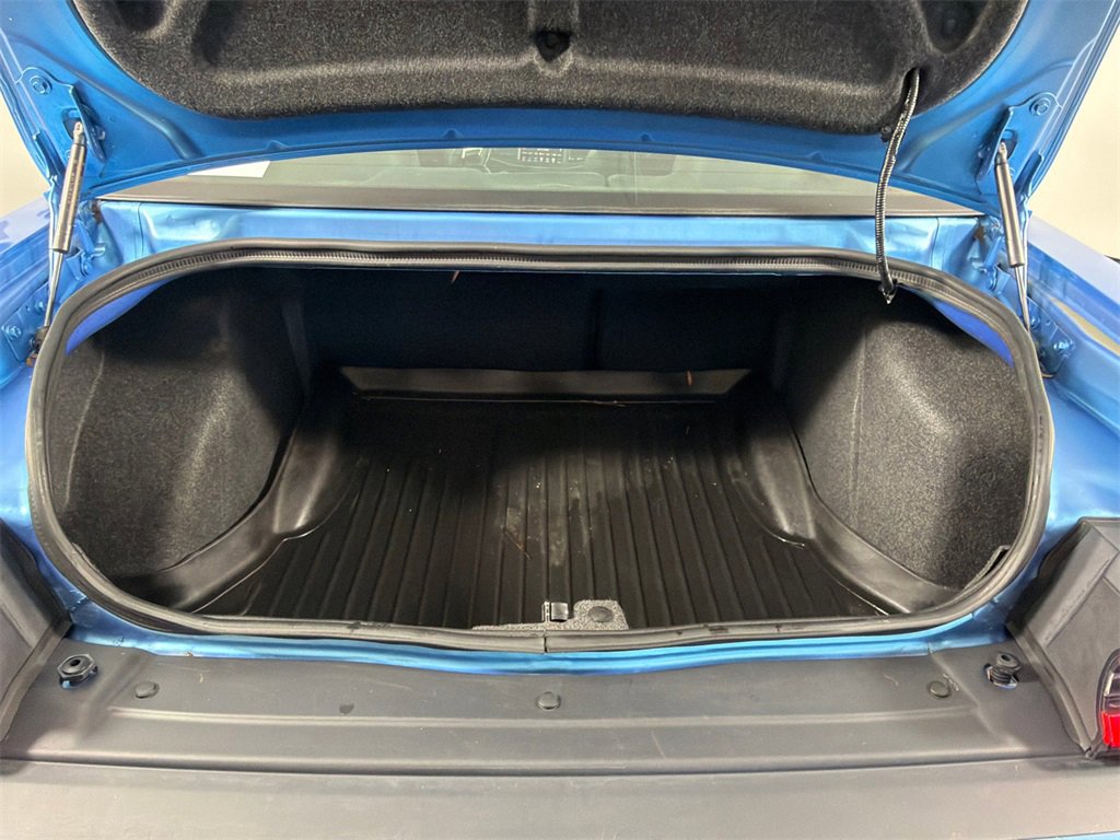 Used 2015 Dodge Challenger SXT Plus image 19