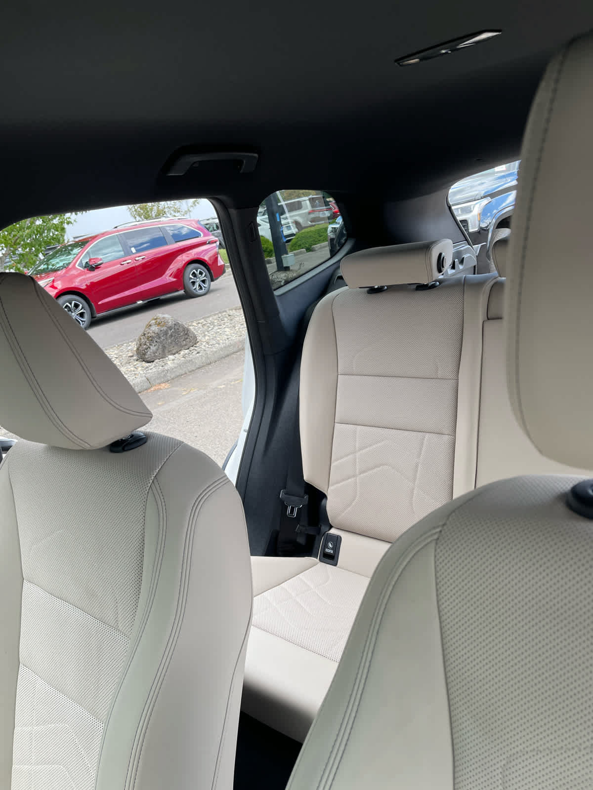 Used 2023 BMW X1 xDrive28i w/ Convenience Package AWD/4WD image 45