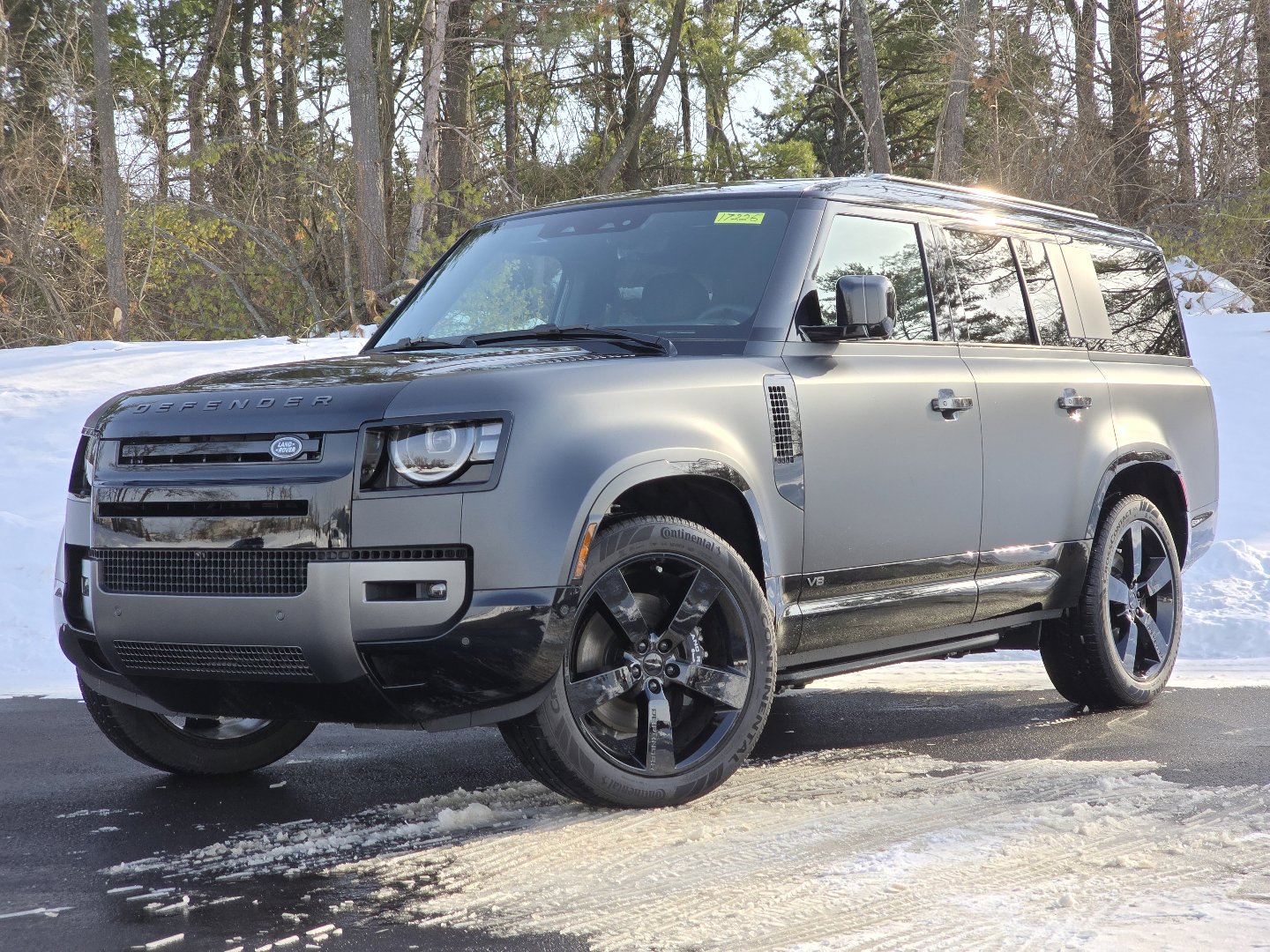 New 2026 Land Rover Defender 130 V8 image 2