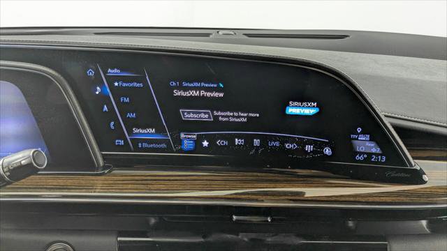 Used 2021 Cadillac Escalade Luxury AWD/4WD image 31