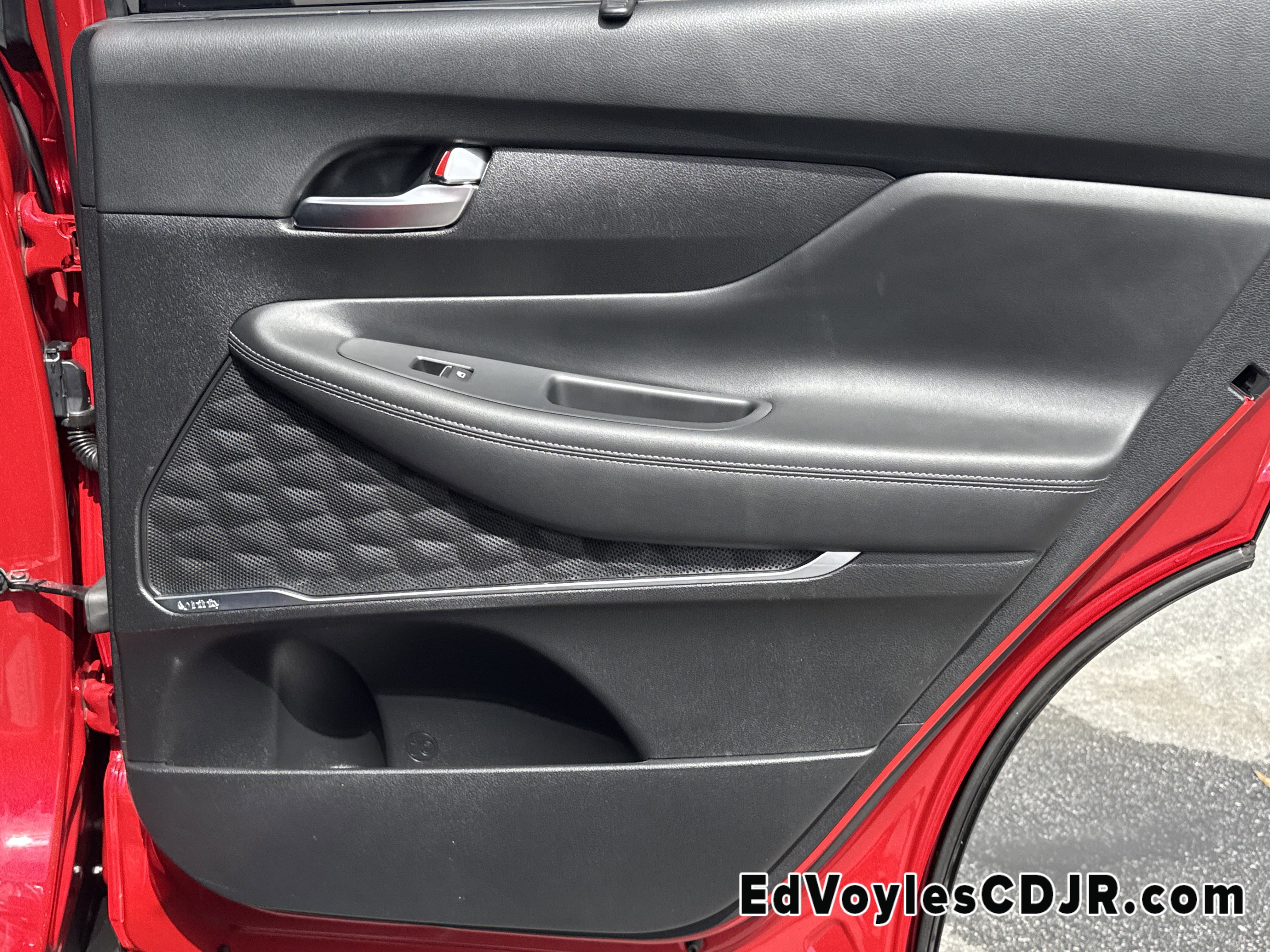 Used 2020 Hyundai Santa Fe SEL image 19