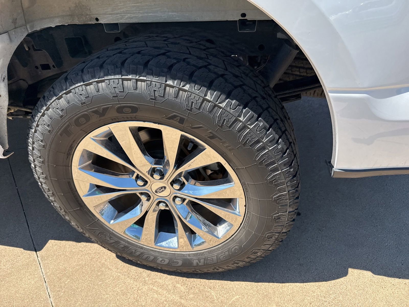 Used 2016 Ford F150 XLT w/ Equipment Group 302A Luxury image 12