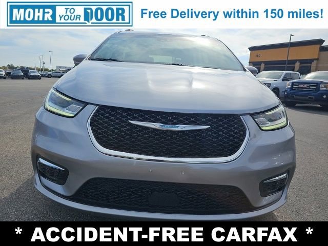 Used 2021 Chrysler Pacifica Touring-L image 20