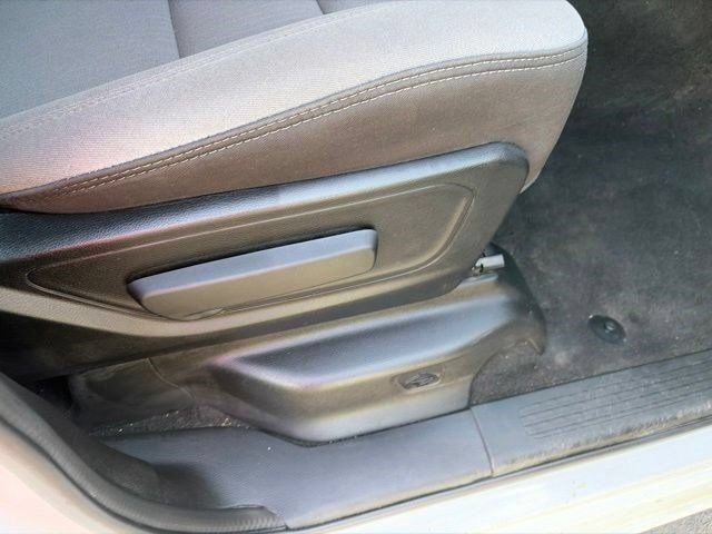 Used 2023 RAM 1500 Big Horn AWD/4WD image 40