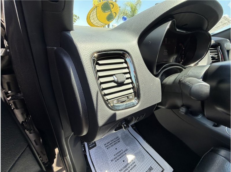 Used 2020 Dodge Durango R/T w/ Blacktop Package RWD image 39