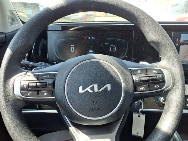 Used 2024 Kia Sportage LX AWD/4WD image 25