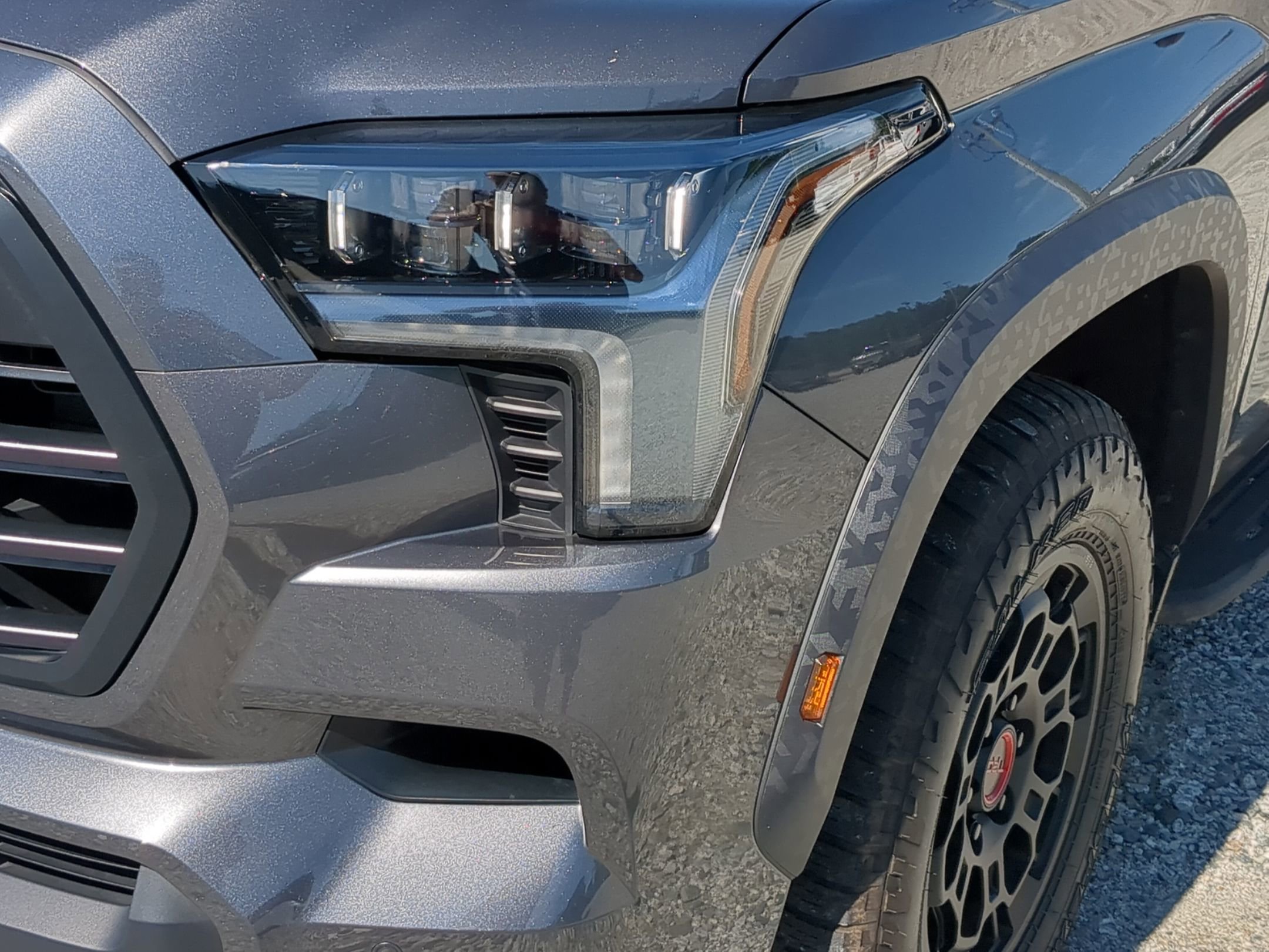 Used 2023 Toyota Sequoia TRD Pro AWD/4WD image 6