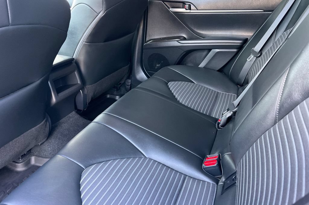 Certified 2024 Toyota Camry SE FWD image 15