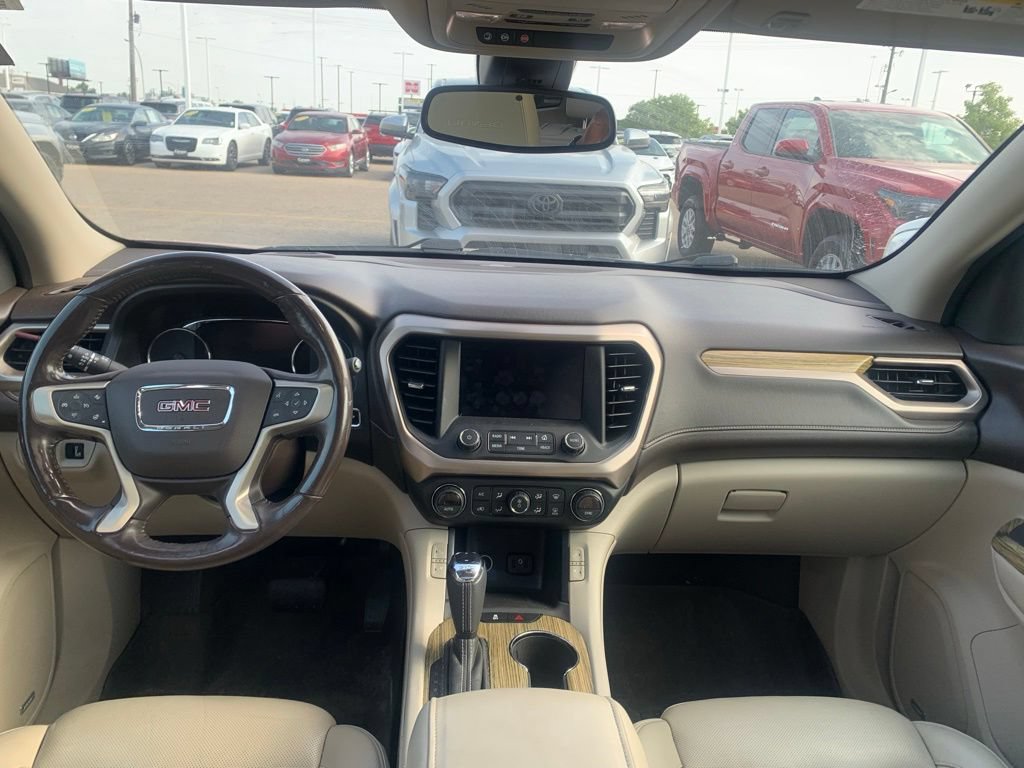 Used 2018 GMC Acadia Denali AWD/4WD image 18