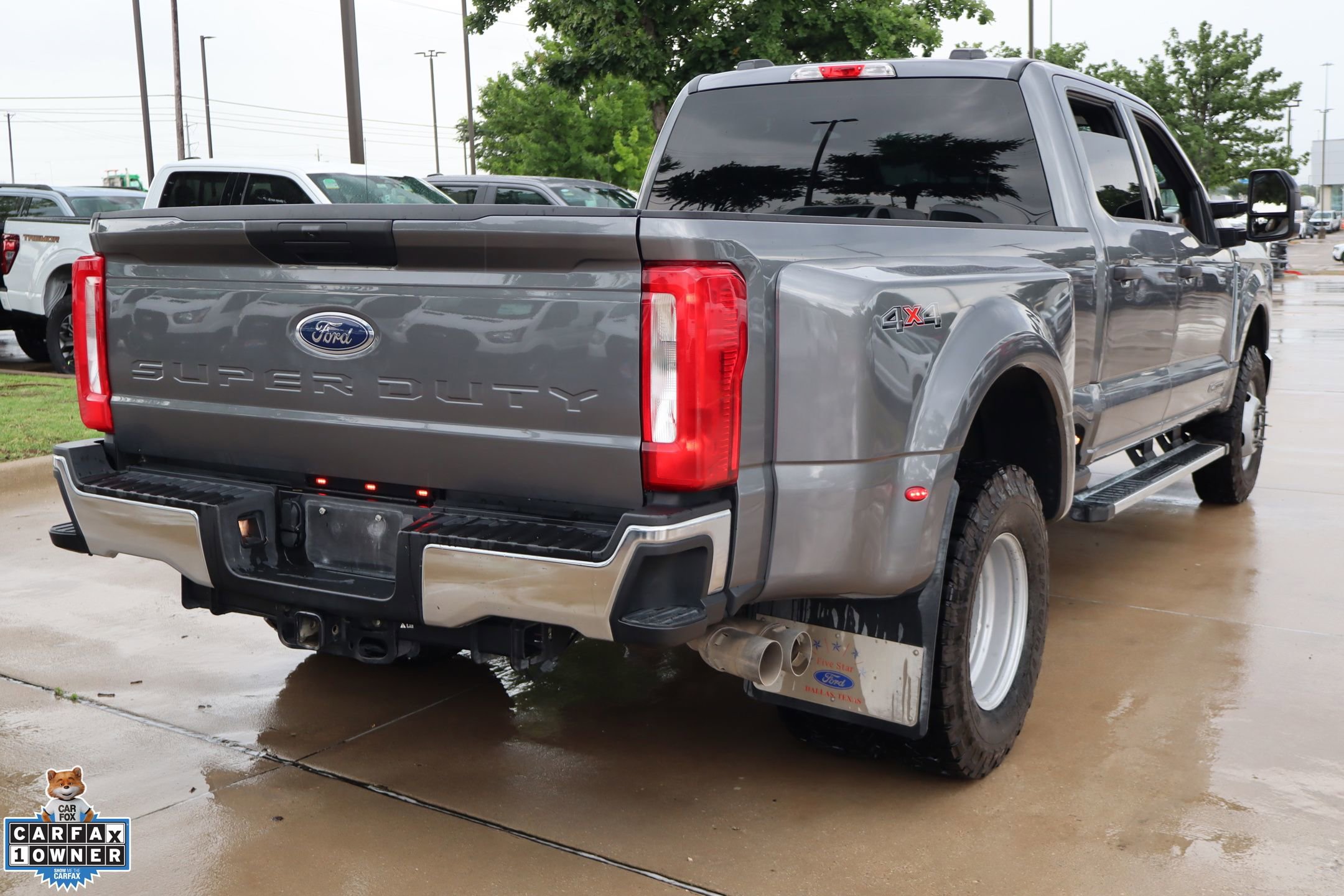 Used 2024 Ford F350 XLT AWD/4WD image 3