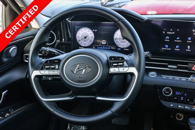 Certified 2023 Hyundai Elantra Limited image 17