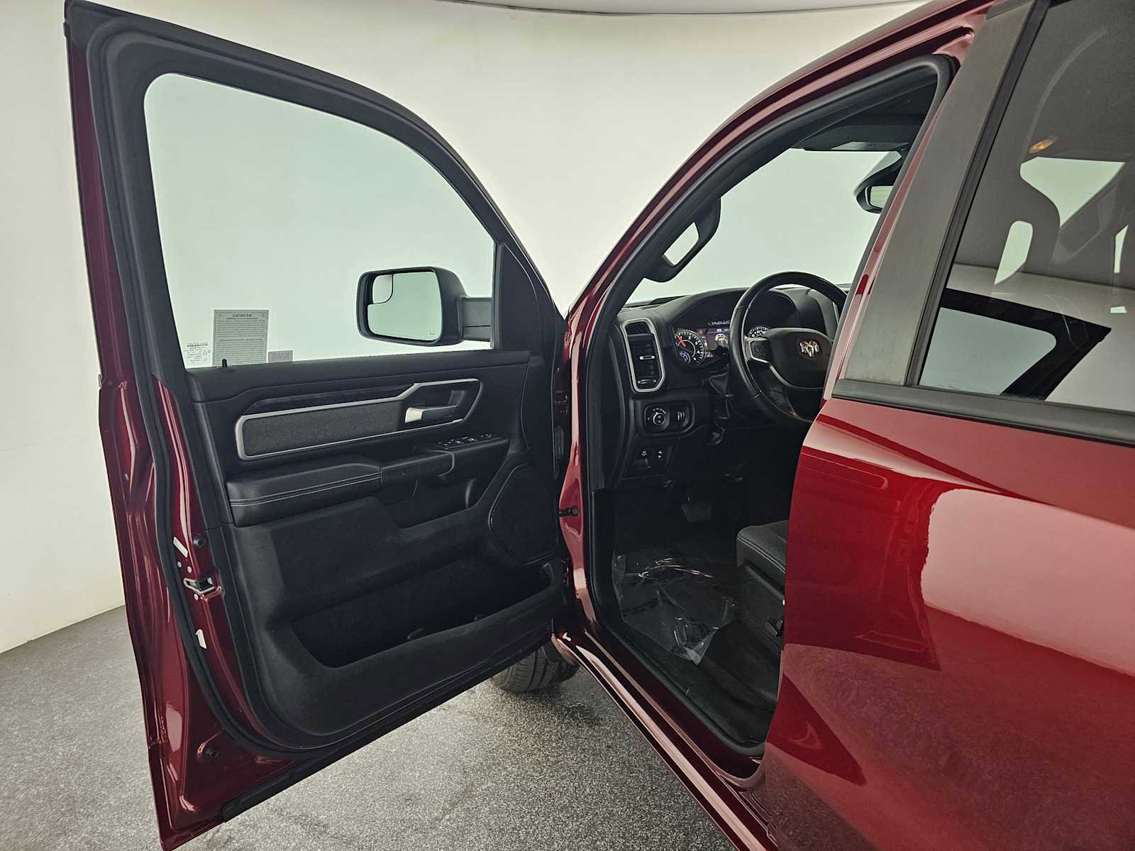 Used 2022 RAM 1500 Big Horn AWD/4WD image 19