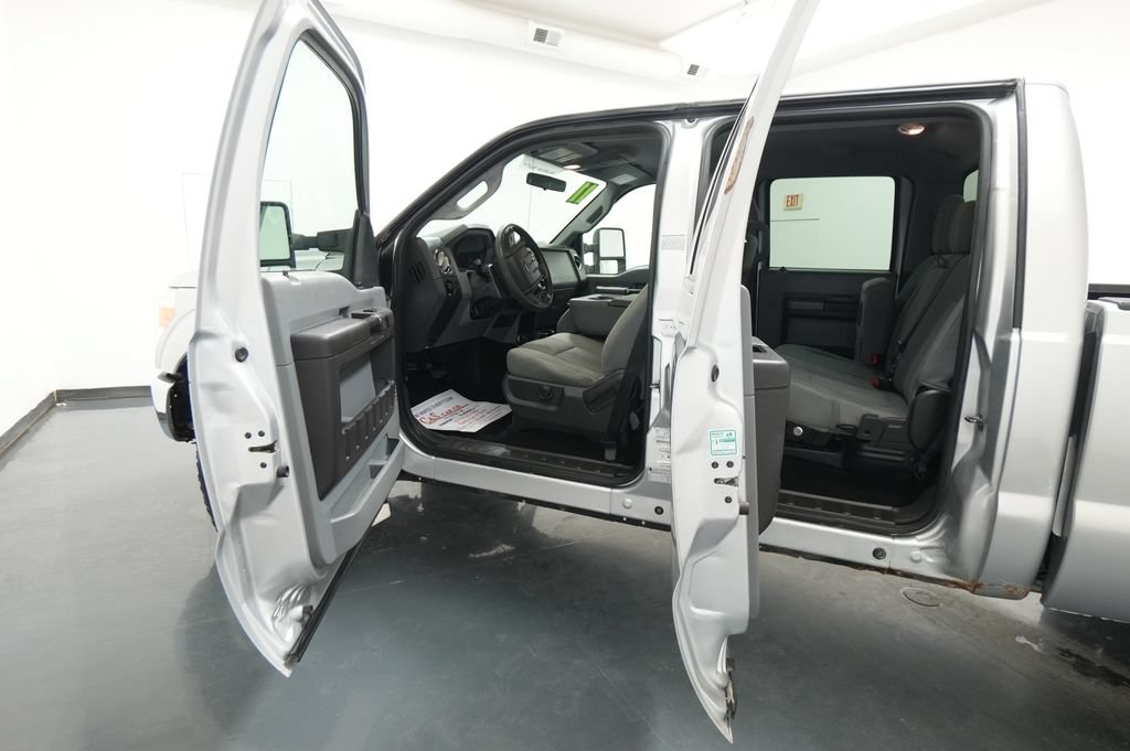 Used 2011 Ford F350 XLT AWD/4WD image 18