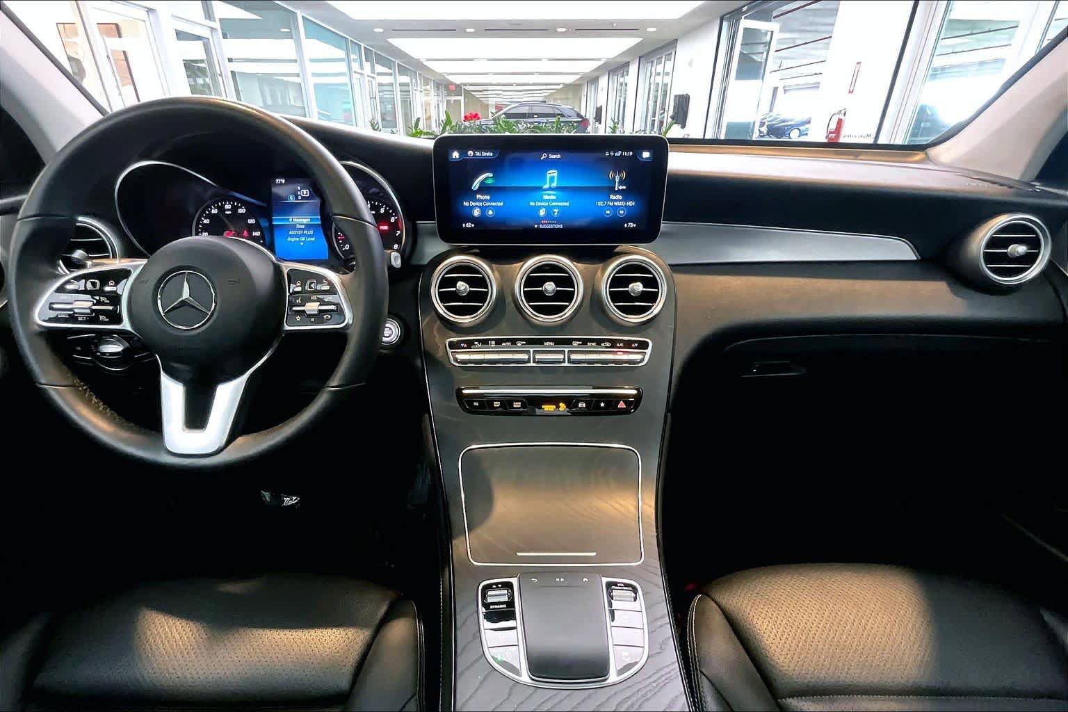 Used 2020 Mercedes-Benz GLC 300 4MATIC image 16