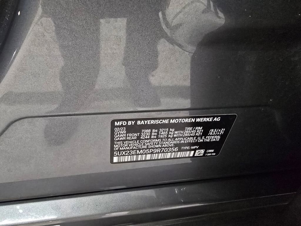 Used 2023 BMW X7 xDrive40i w/ Executive Package image 15