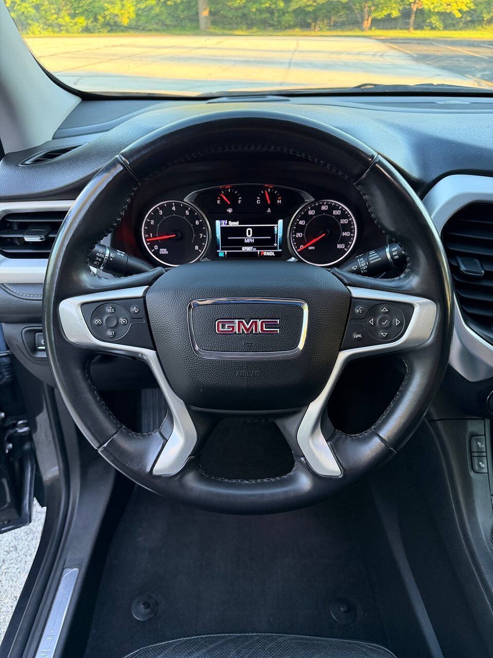 Used 2017 GMC Acadia SLT w/ LPO, Floor Liner Package AWD/4WD image 23