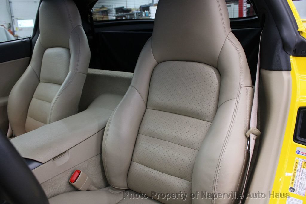 Used 2007 Chevrolet Corvette Coupe w/ Preferred Equipment Group RWD image 22