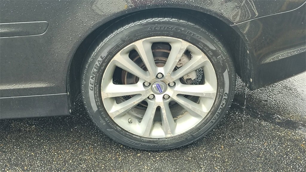 Used 2013 Volvo C70 T5 w/ Climate Pkg image 28