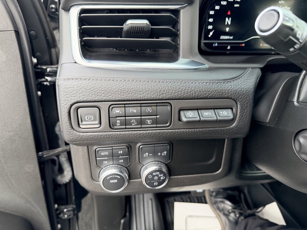 Used 2023 GMC Yukon Denali image 24