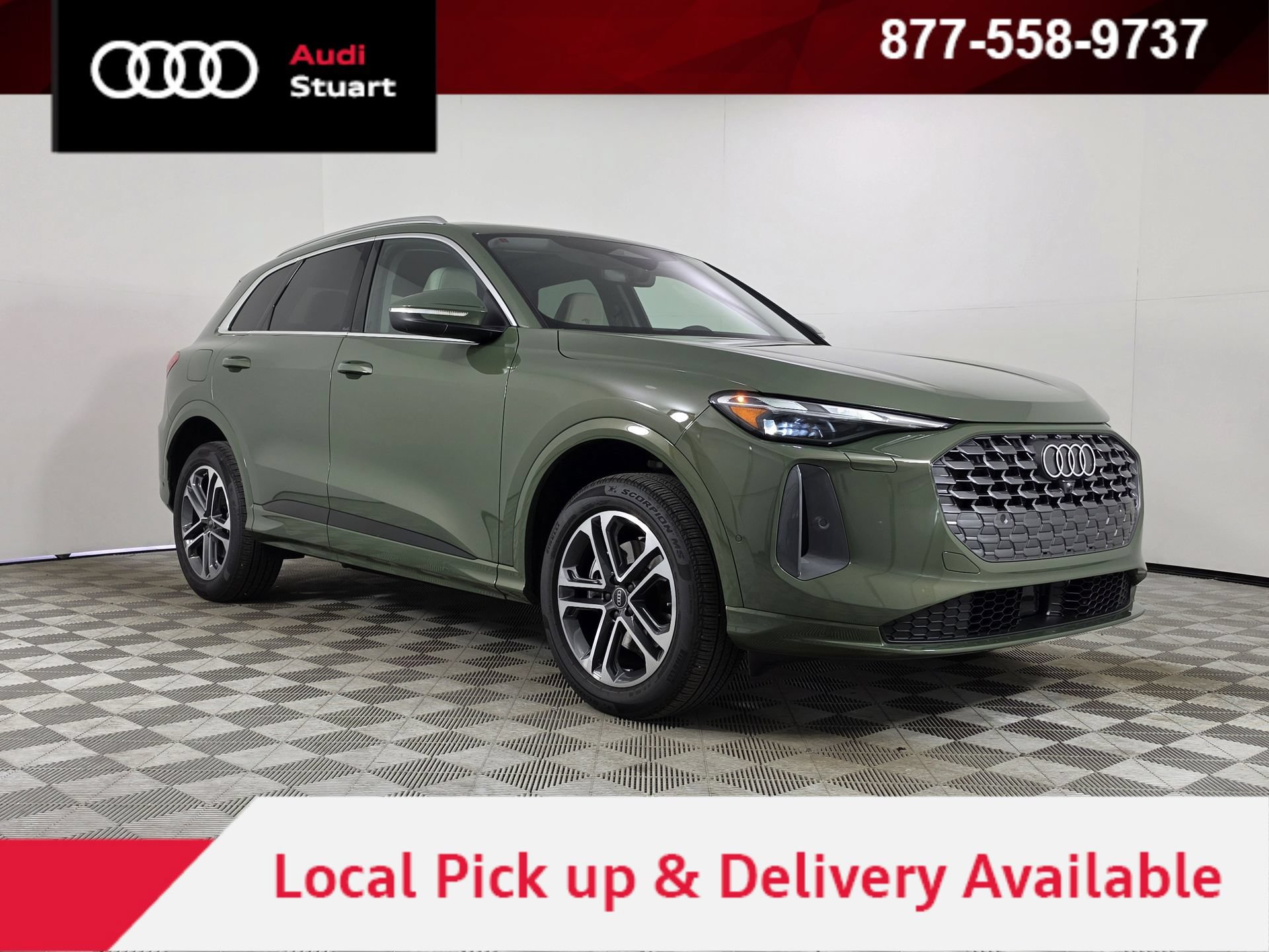Certified 2025 Audi Q5 Premium w/ Convenience Package AWD/4WD image 1